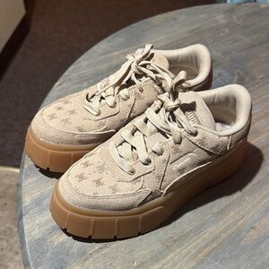 Puma Beige/Tan Platform Sneakers